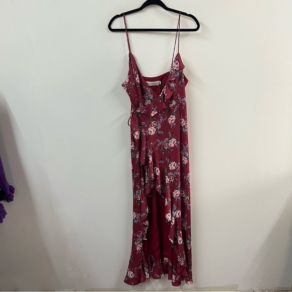 *NEW* Fame & Partners Floral Ruffle Wrap Dress - Picture 2 of 14